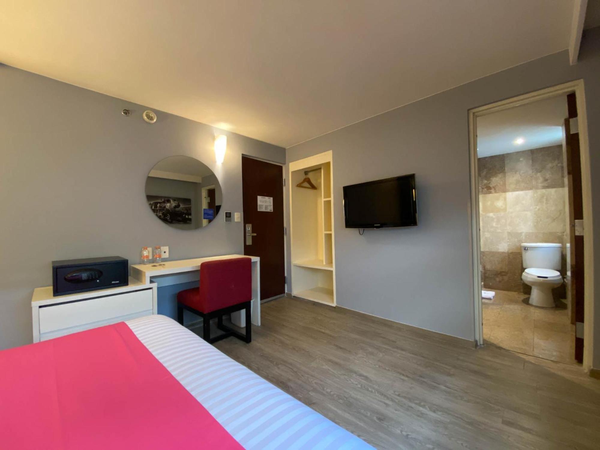 Hotel Mx Forum Buenavista 3*